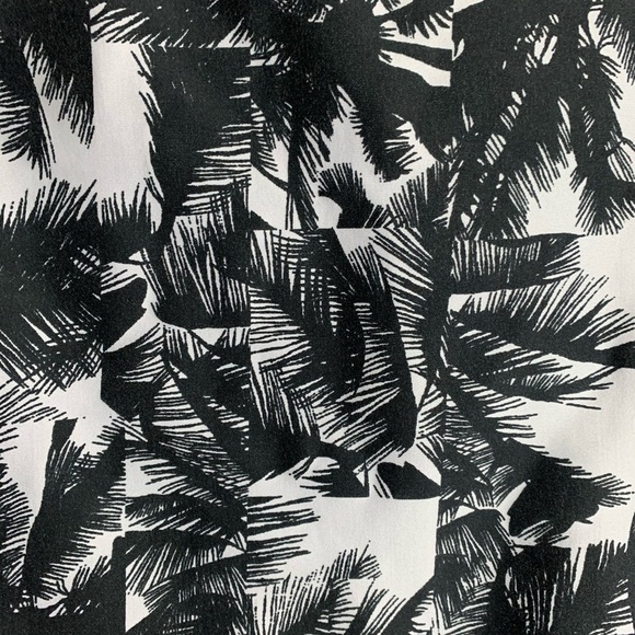 FABLETICS Palm Tree Pencil CORA SKIRT  XS - Picture 6 of 7